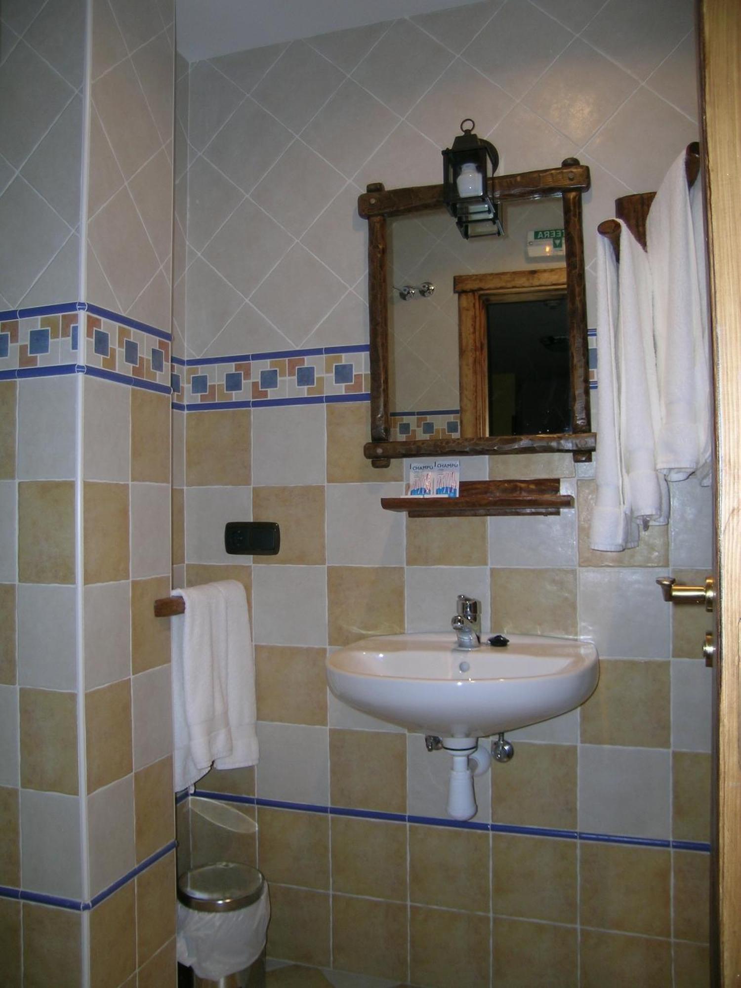Hostal Xaloa أوريو المظهر الخارجي الصورة